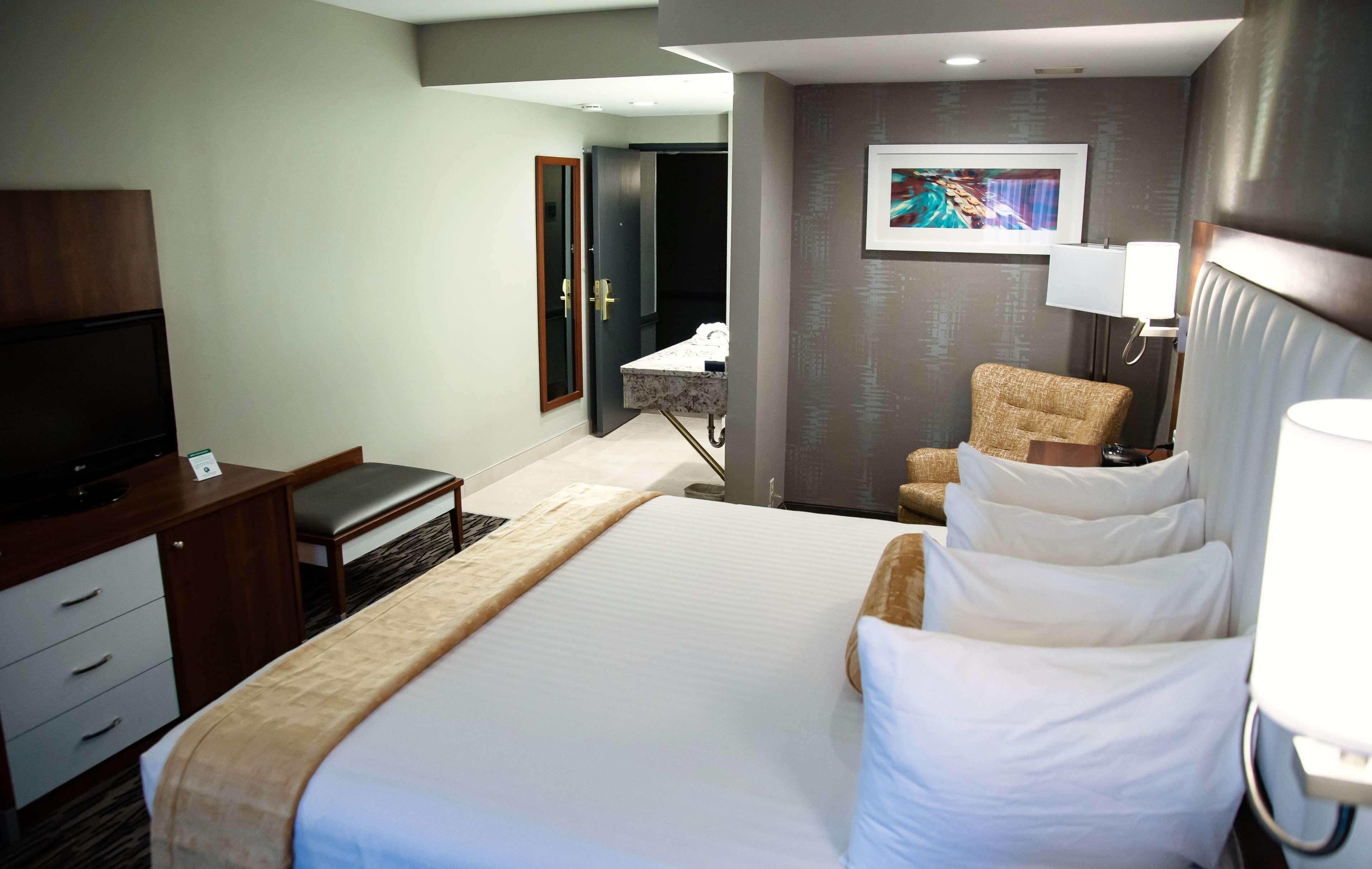 Best Western On The Avenue Buffalo Extérieur photo