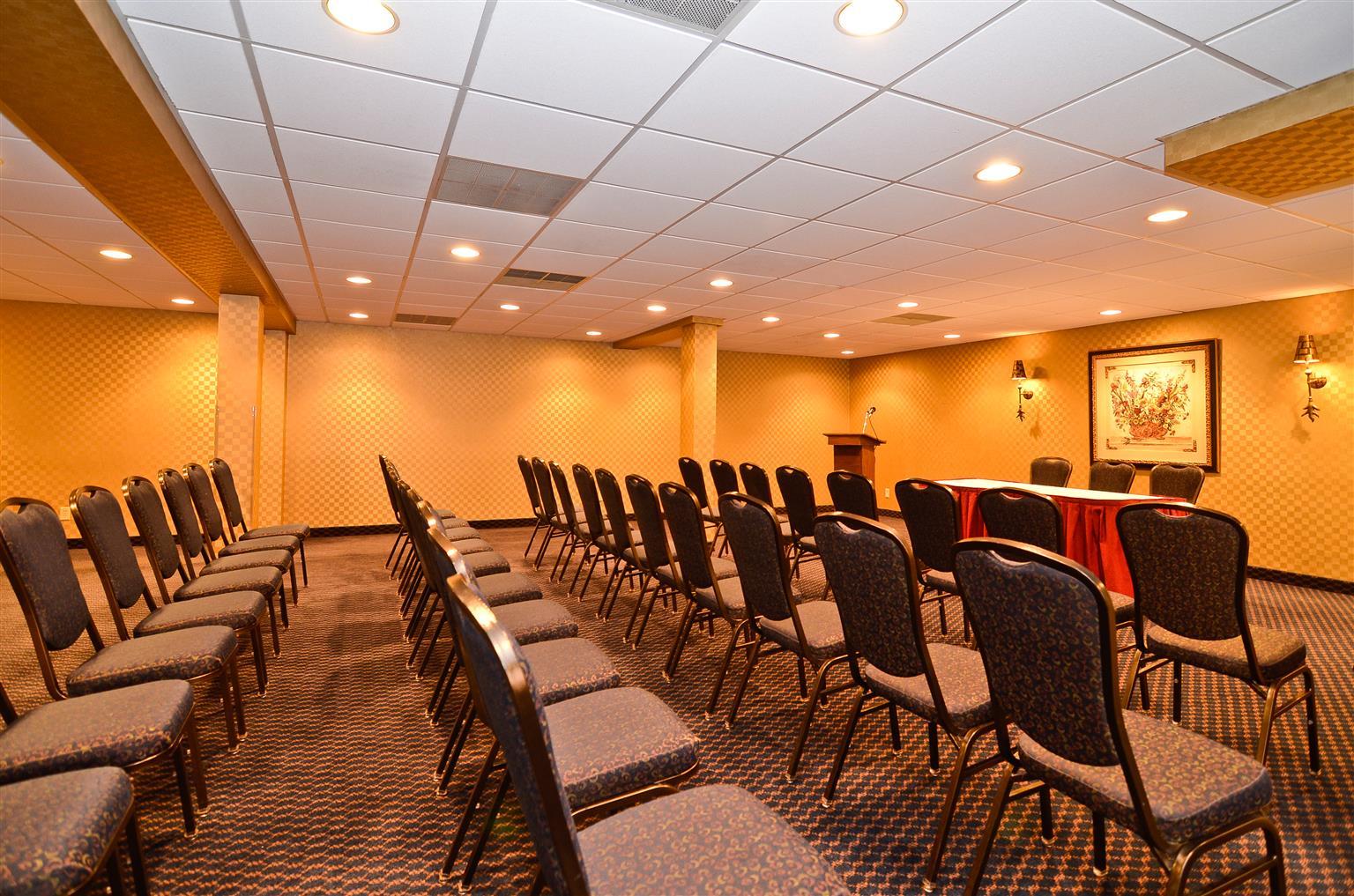 Best Western On The Avenue Buffalo Extérieur photo