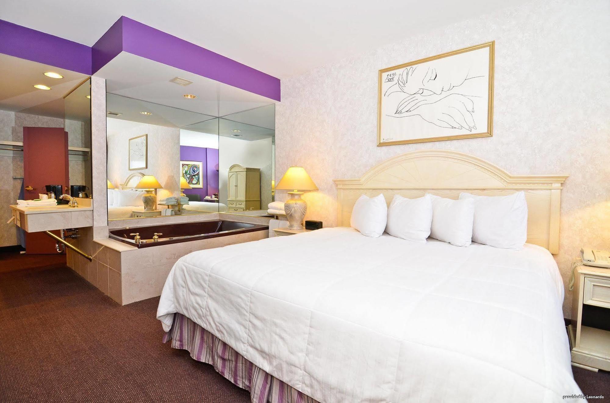 Best Western On The Avenue Buffalo Chambre photo